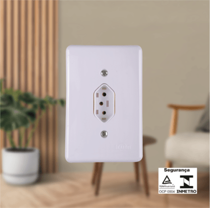 TOMADA FIXA BIPOLAR 2P+T 10A COM PLACA 4X2-ILUMI